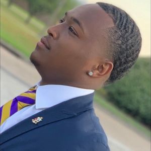 Meet your Posher, Dillan